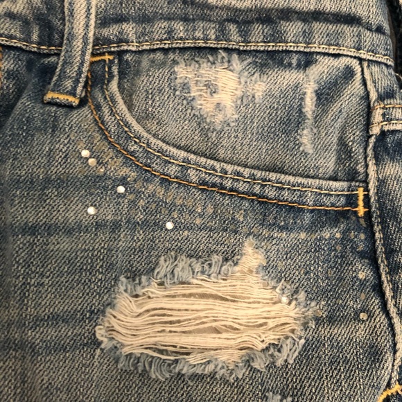 Hollister High-Waisted Shorts - Picture 4 of 5